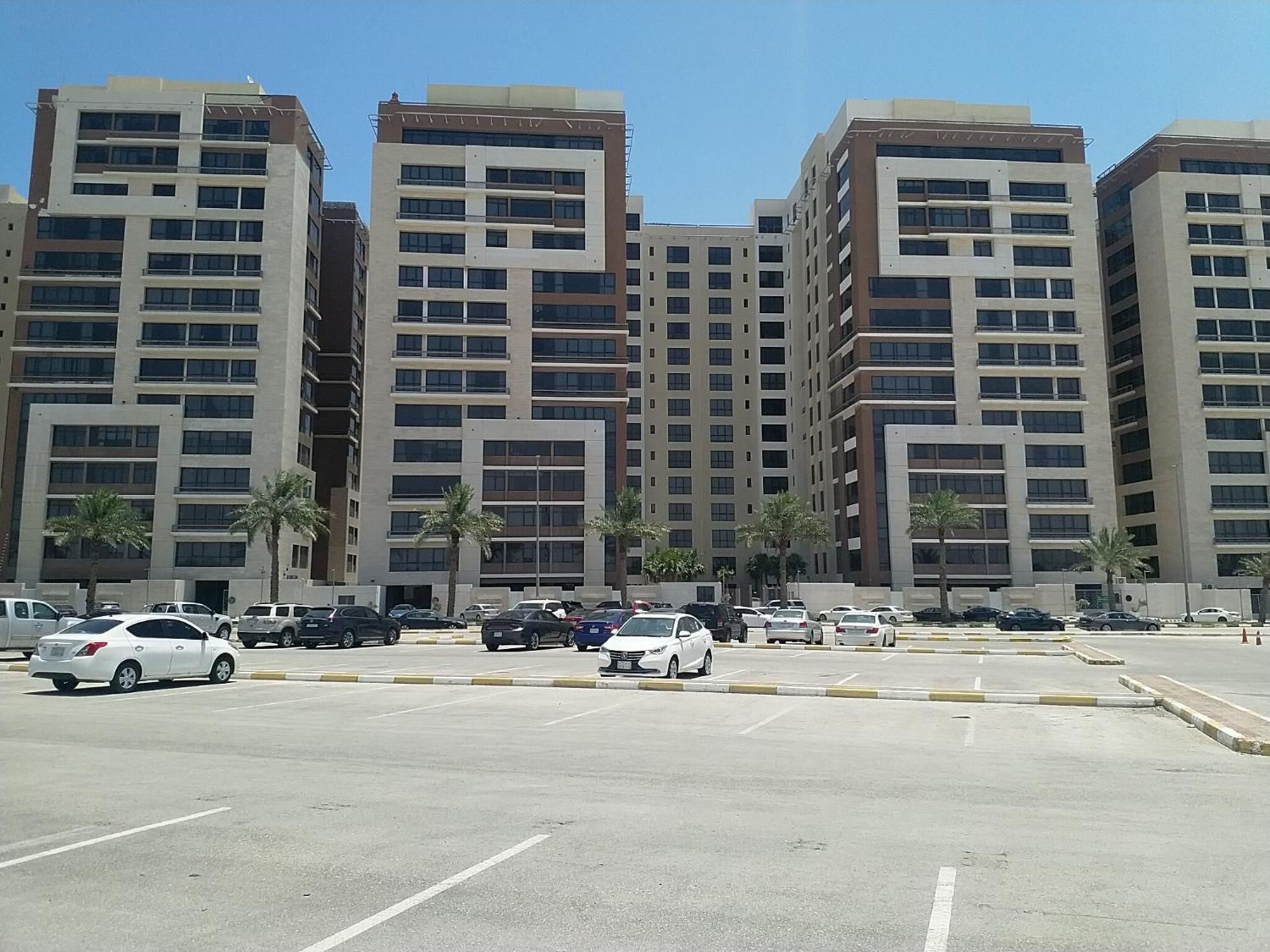 Saraya Al Olaya Tower Family House Apartment Khobar Bagian luar foto